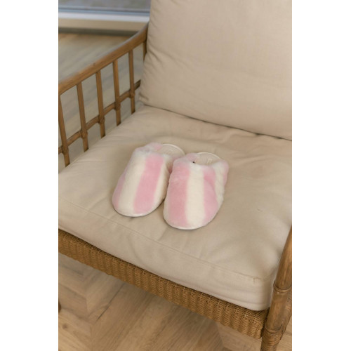 Тапочки Victoria's Secret Closed-Toe Faux Fur Slippers