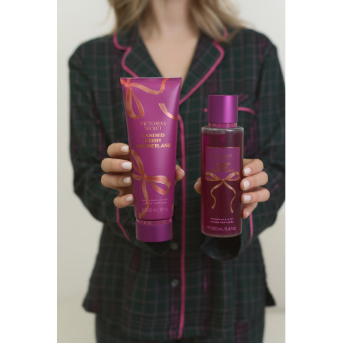 Парфумований Спрей Для Тіла Victoria’s Secret Candied Berry Wonderland Fragrance Mist 250 мл