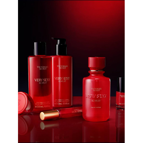 Парфумований Лосьйон Для Тіла Victoria’s Secret Very Sexy Scarlet Fine Fragrance Lotion 250 Мл