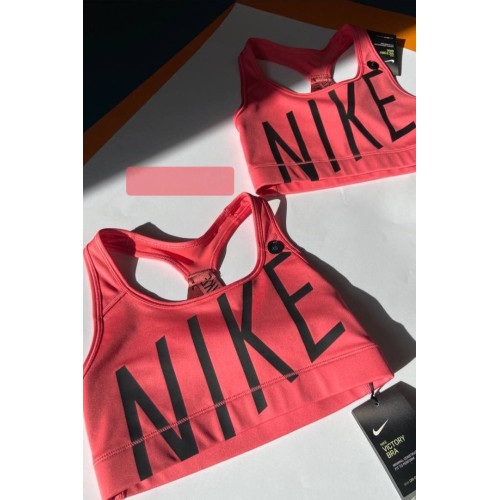 Спортивний топ Nike 