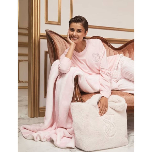 Сумка Victoria’s Secret Cozy Plush Tote
