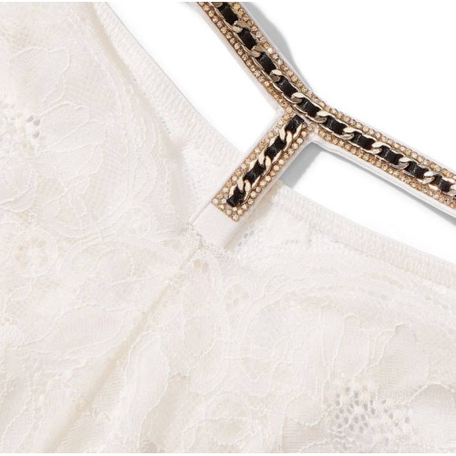 Трусики Victoria's Secret Very Sexy Shine Strap Cutout Thong Panty Трусики Victoria's Secret Very Sexy Shine Strap Cutout Thong Panty