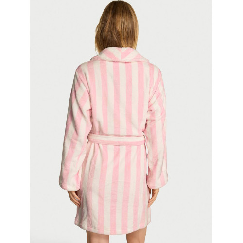 Халат Victoria’s Secret Cozy Plush Robe Fashion Show 2025 Халат Victoria’s Secret Cozy Plush Robe Fashion Show 2025