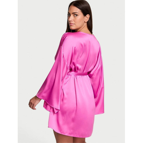 Сатиновый халат Victoria’s Secret New Peony Pink Satin Short Robe