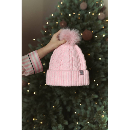 Шапка Victoria’s Secret Cozy Cable-Knit Pom Beanie Шапка Victoria’s Secret Cozy Cable-Knit Pom Beanie